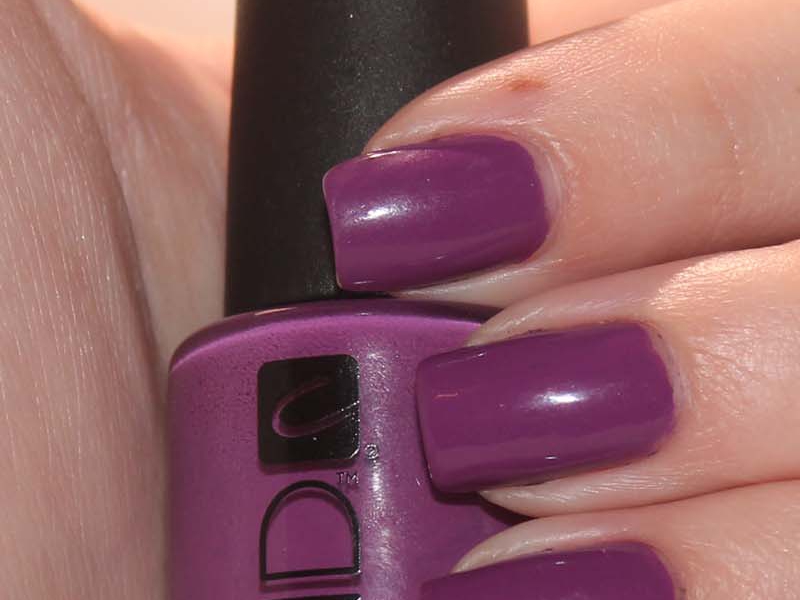 CND – Creative Nail Designs Nail Lacquer and SolarOil Reviews and Swatches